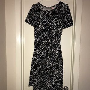 LuLaRoe Amelia